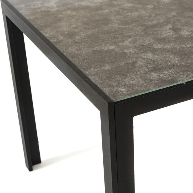 Milo XS – tavolo in alluminio con piano in vetro decorato