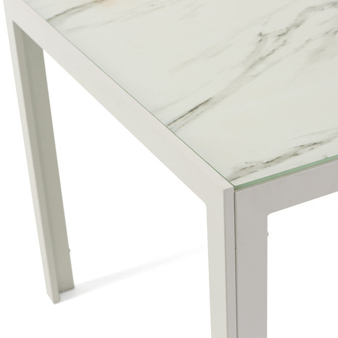 Milo XS – tavolo in alluminio con piano in vetro decorato