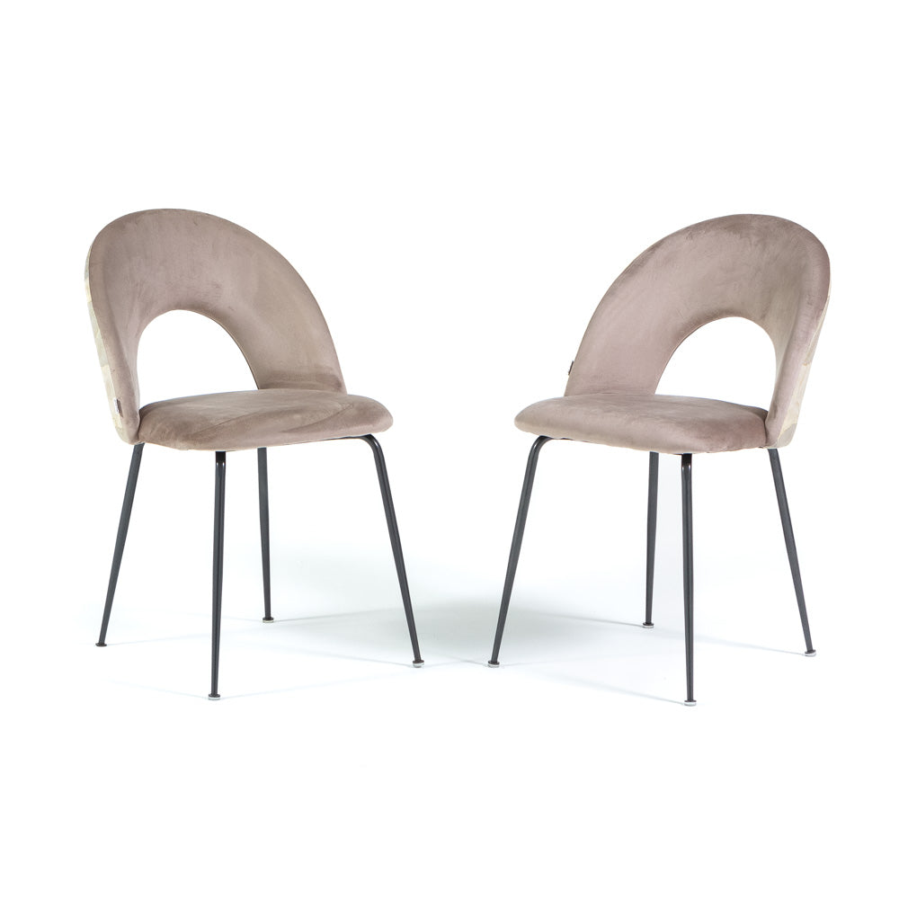 Margot – sedia in velluto con schienale decorato