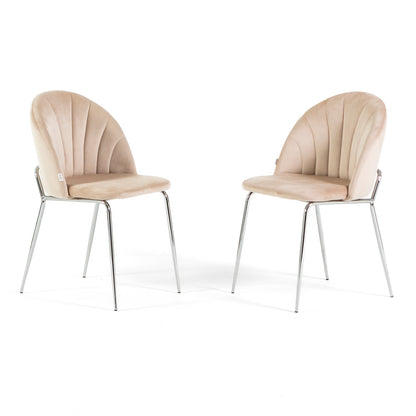 Sonia – sedia in velluto con schienale interno trapuntato, colore crema, gambe argento