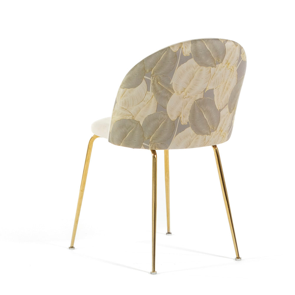 Sara – sedia in velluto decorato con gambe in metallo