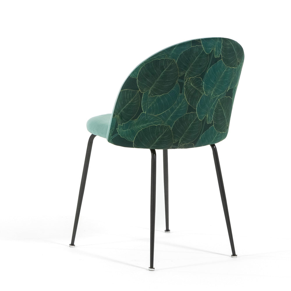 Sara – sedia in velluto decorato con gambe in metallo