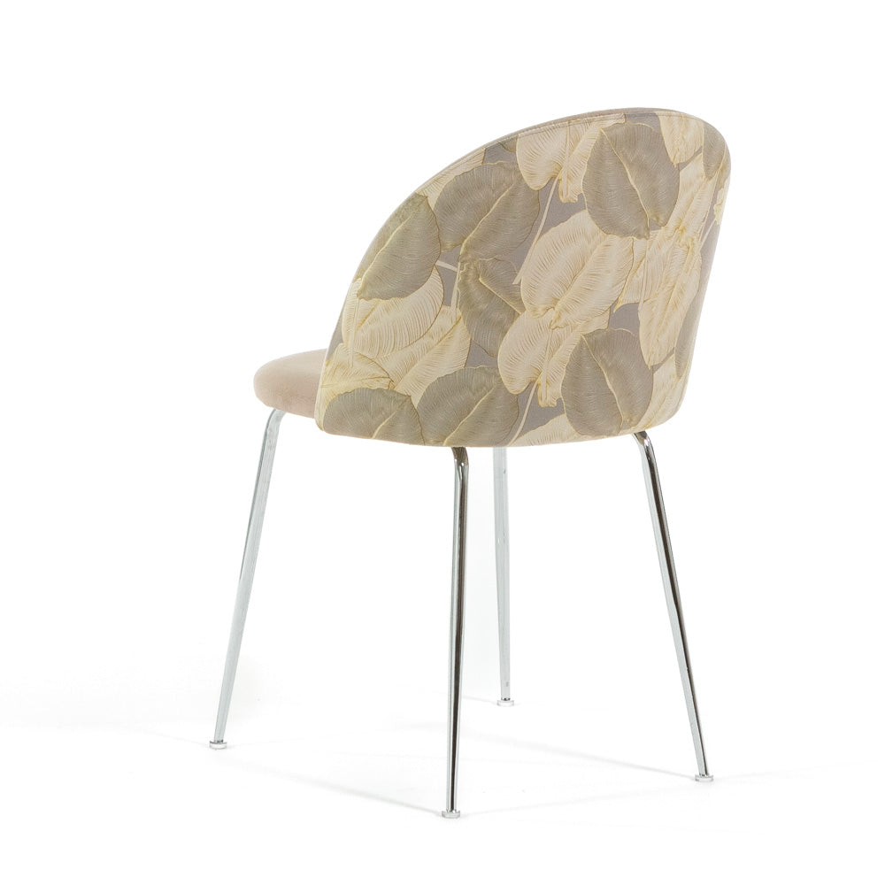 Sara – sedia in velluto decorato con gambe in metallo