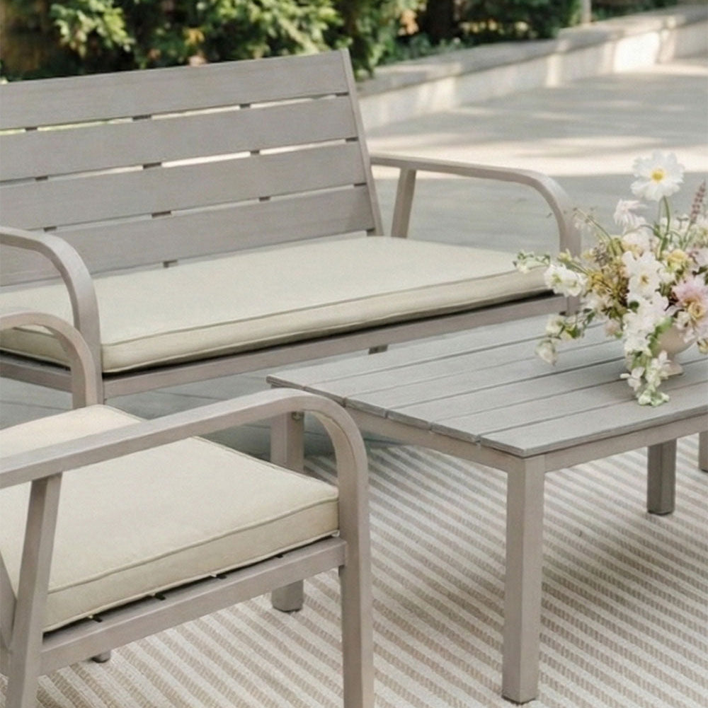 Matera – set da giardino in metallo e polietilene effetto legno
